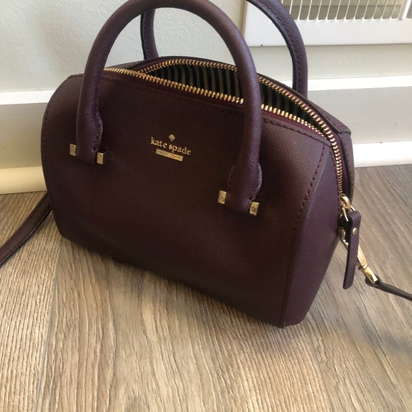 kate spade Handbags - Kate Spade barrel bag